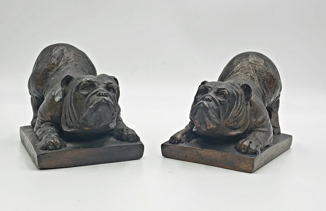 Crouching Bulldog Bookends (1 of 7)