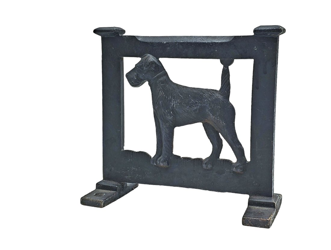 Vintage Cast Iron Airedale Terrier Indoor / Outdoor Boots Scraper (1 of 3)