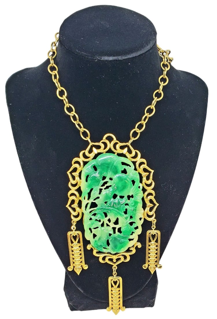 Vendome Faux Jade Pendant/Necklace (1 of 3)