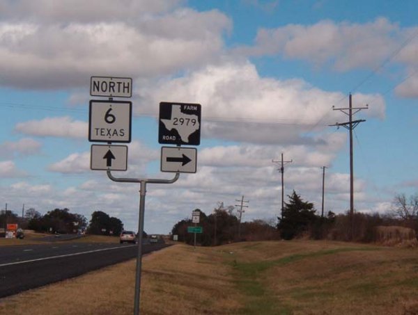 PAVED ROAD FRONTAGE LOT EASTERN TEXAS, - 2