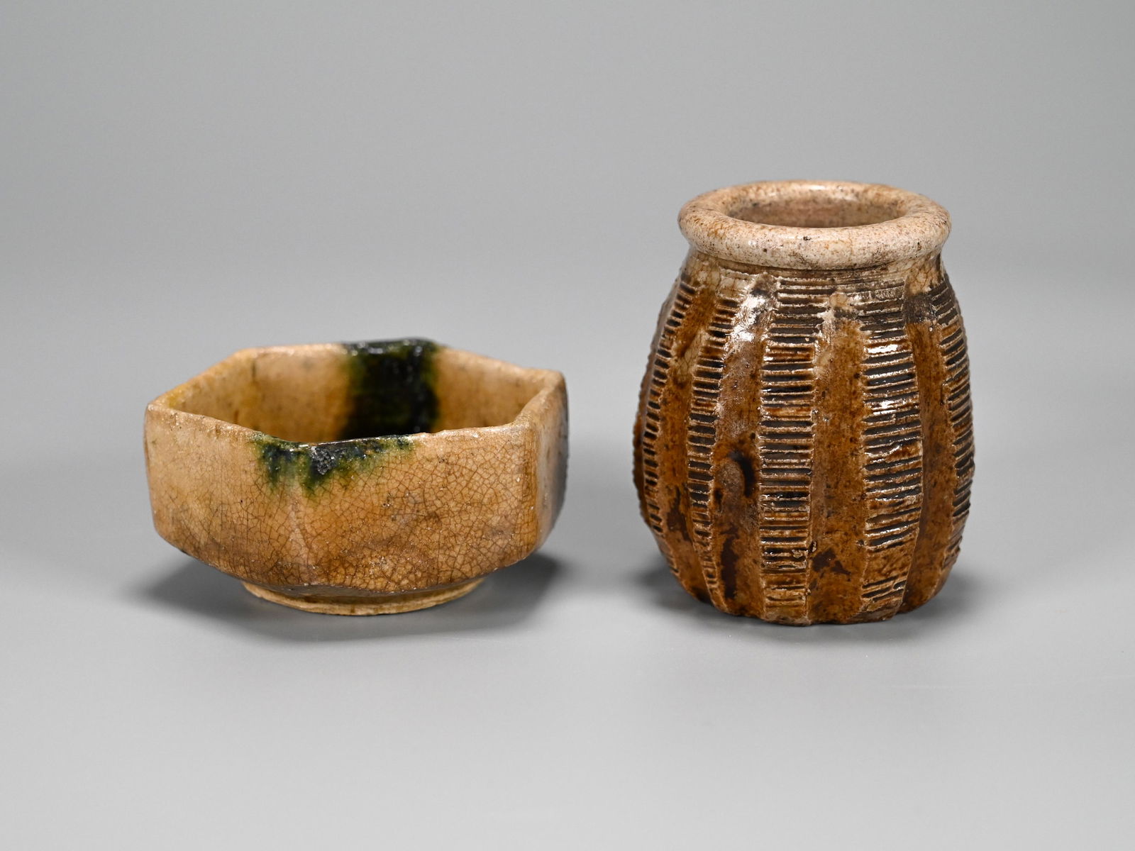 Two Japanese Seto Ware Sake Cup & Chaire Tea Caddy (1 of 10)