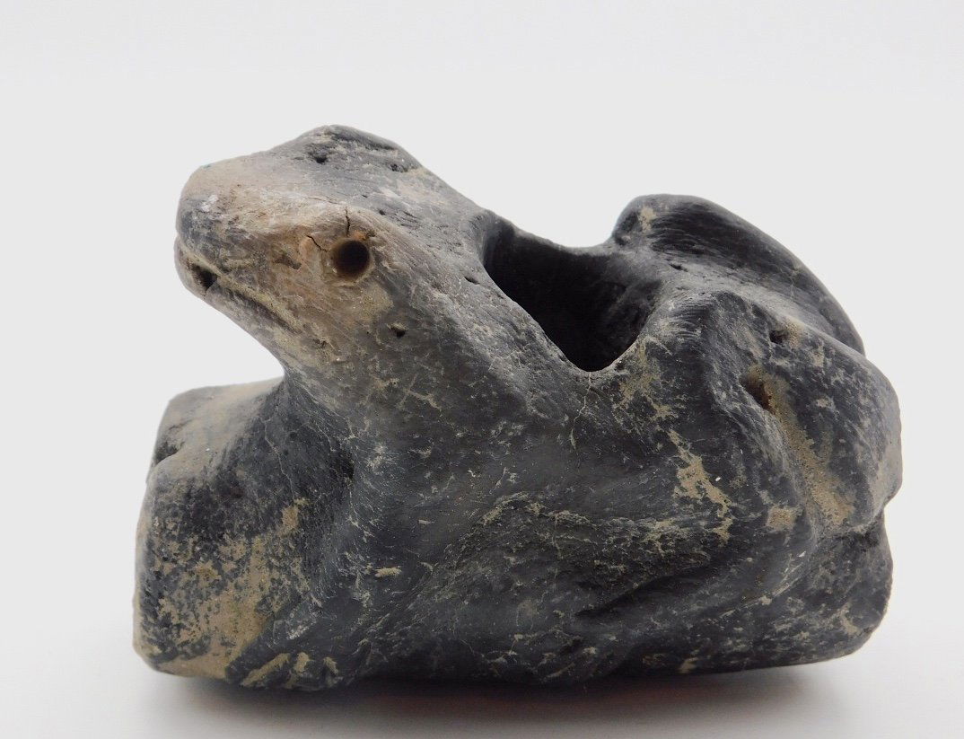 Antique Native American Pottery  Frog Effigy Pipe (1 of 7)