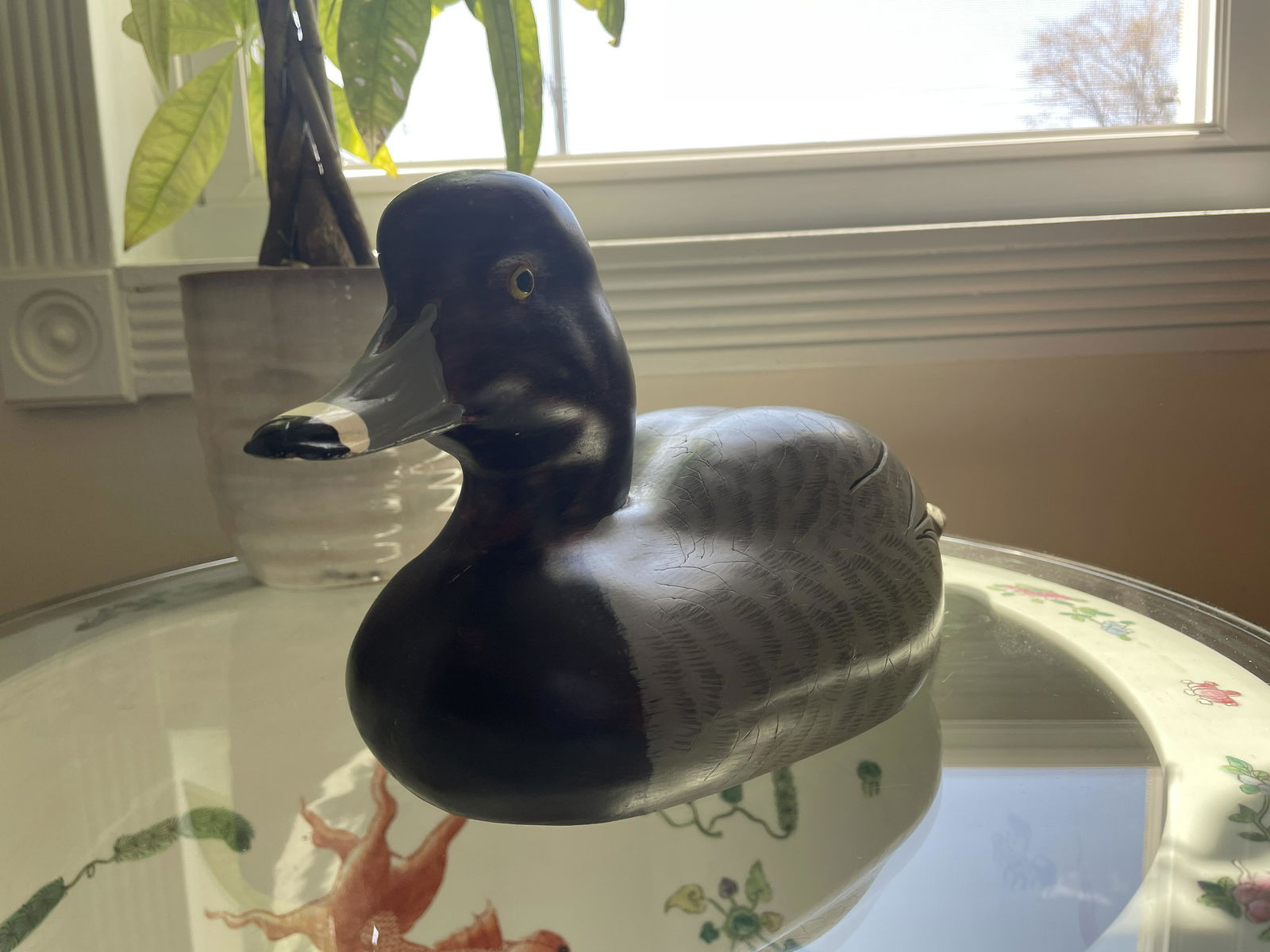 Beautiful Vintage Hand Painted Wooden Duck Decoy (1 of 5)