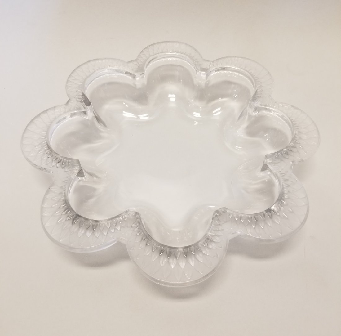 Lalique Clear & Frosted Scalloped Crystal Flower Bowl (1 of 7)
