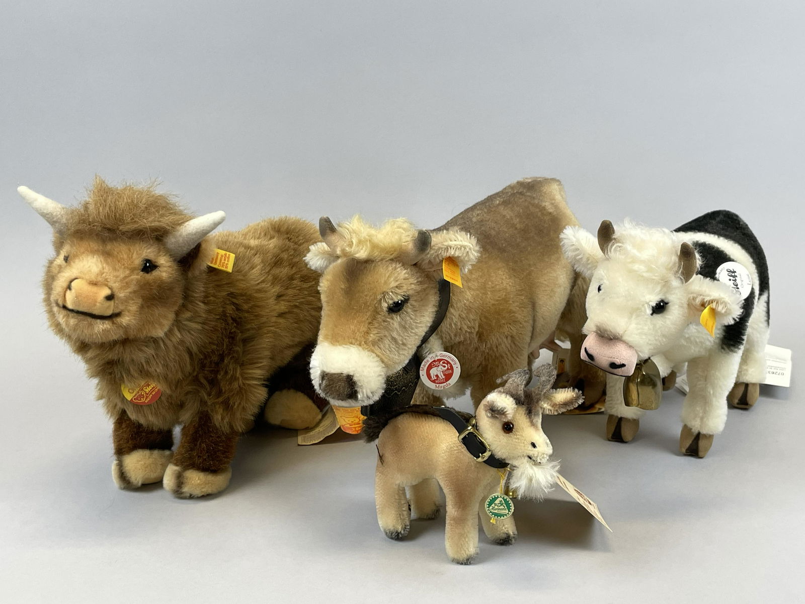4 Contemporary Steiff & Hermann Stuffed Farm Animals (1 of 14)