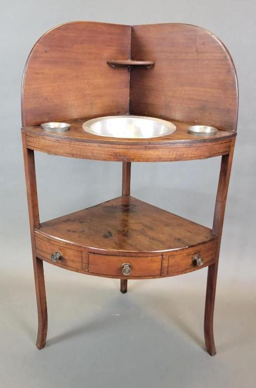 Antique 19th C. English Mahogany Wash Stand (1 of 7)