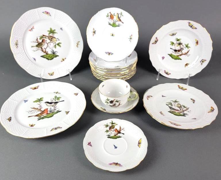 18 Herend Rothschild Bird Porcelain Pieces inc. Plates, Saucers, Teacup (1 of 14)