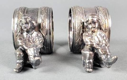 Pair of Plated Silver Victorian Figural Napkin Rings of Children (1 of 7)