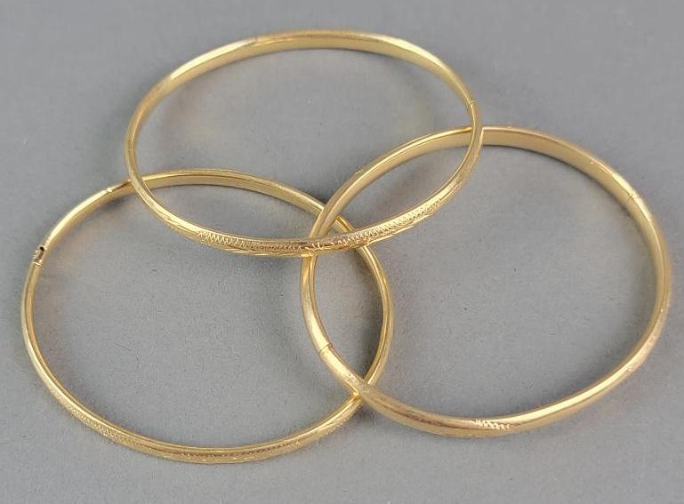 3 Antique Victorian Chased 14K Yellow Gold Bangles (1 of 8)