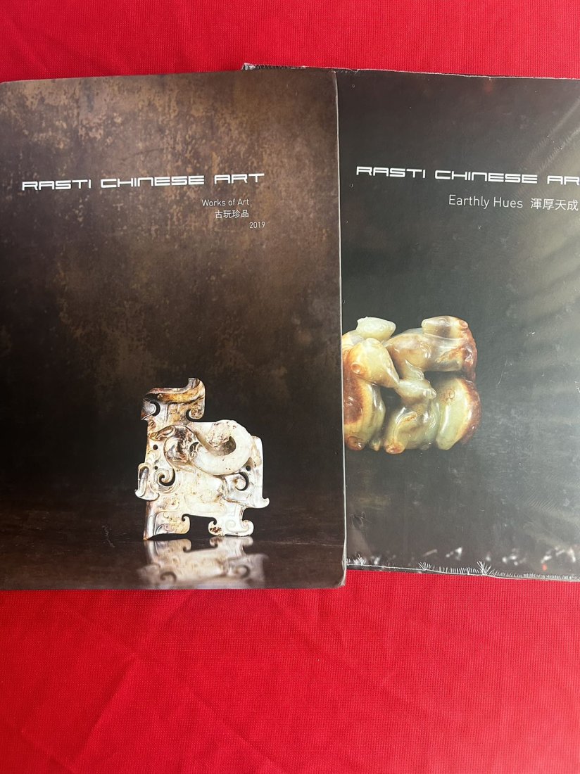 2 Famous Dealer Rasti 2018 2019 Chinese Works of Art Exhibition Catalog: 2 Famous Dealer Rasti 2018 2019 Chinese Works of Art Exhibition Catalog, hard cover and very good condition!