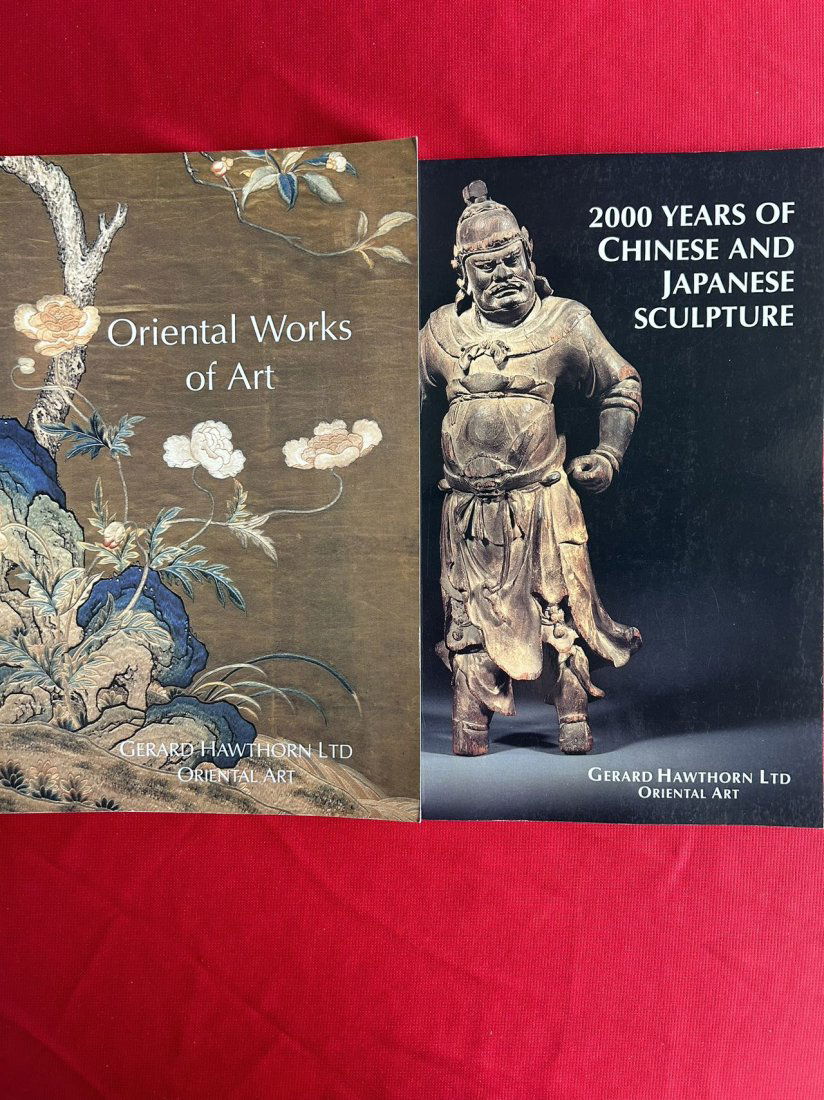 2 Famous Dealer Gerard Hawthorn Ltd 2000 2001 Oriental Works of Art Catalogs (1 of 3)