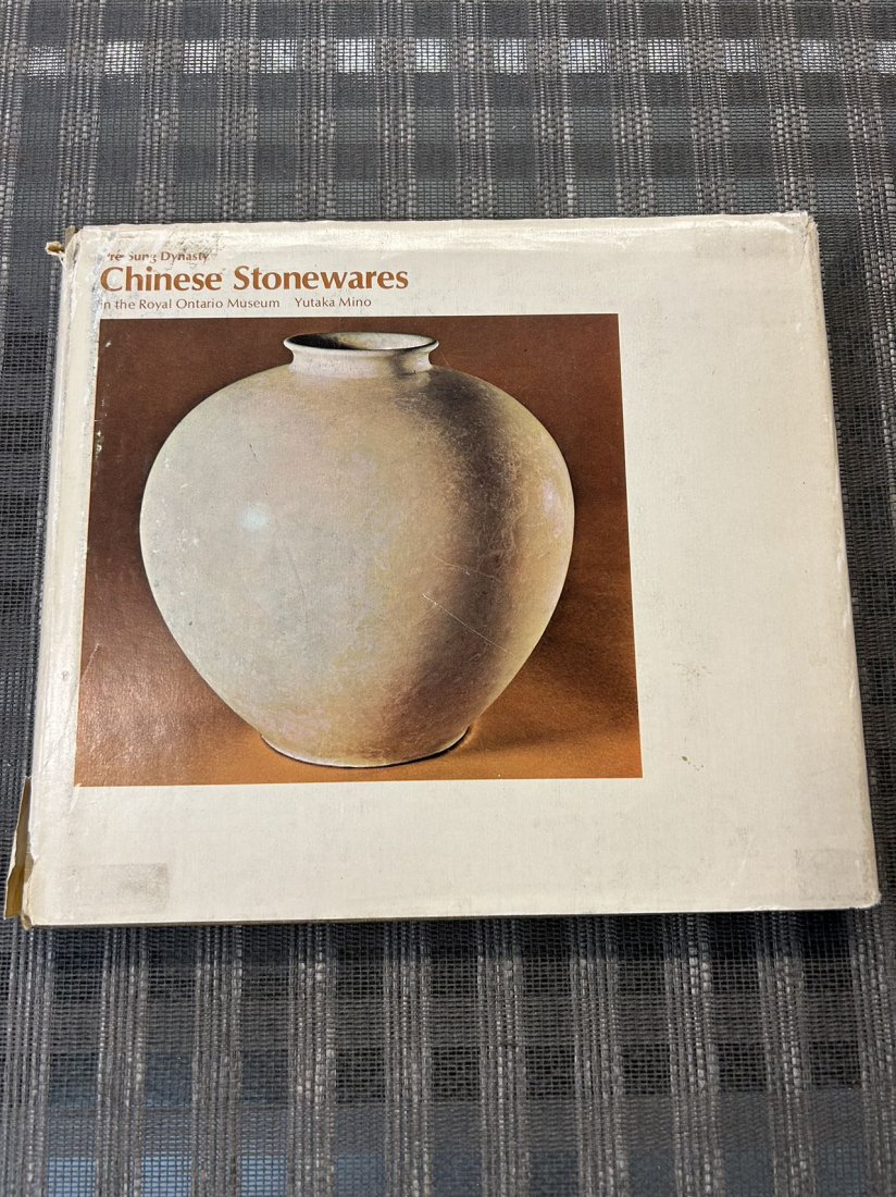 The Sung Dynasty Chinese Stonewares in the Royal Ontario Museum: The Sung Dynasty Chinese Stonewares in the Royal Ontario Museum , published in 1974, hard cover and good condition!