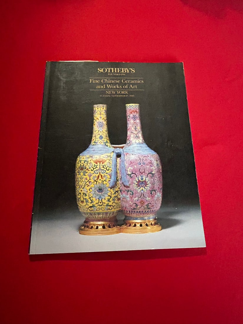 NY Sotheby's 1996 Fine Chinese Ceramics and Works of Art: NY Sotheby's 1996 Fine Chinese Ceramics and Works of Art , good condition!