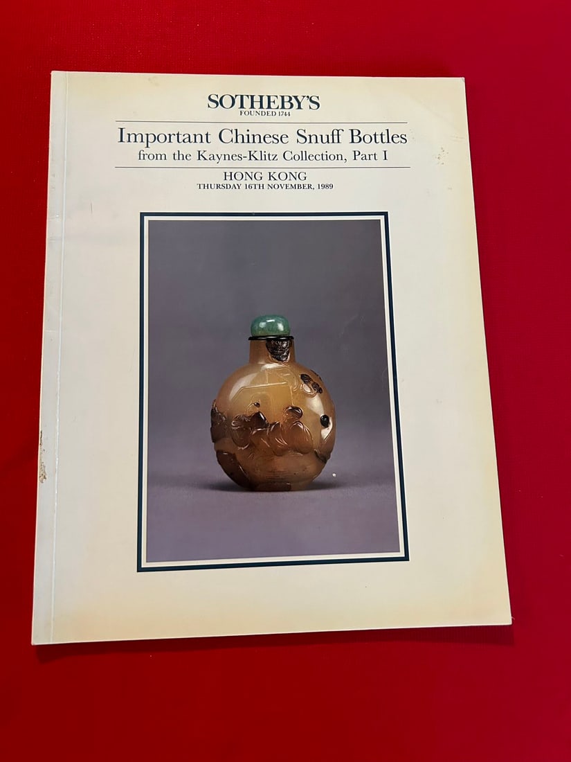 HK Sotheby's 1989 Important Chinese Snuff Bottles --The Kaynes-Klitz Collection: HK Sotheby's 1989 Important Chinese Snuff Bottles --The Kaynes-Klitz Collection , good condition!