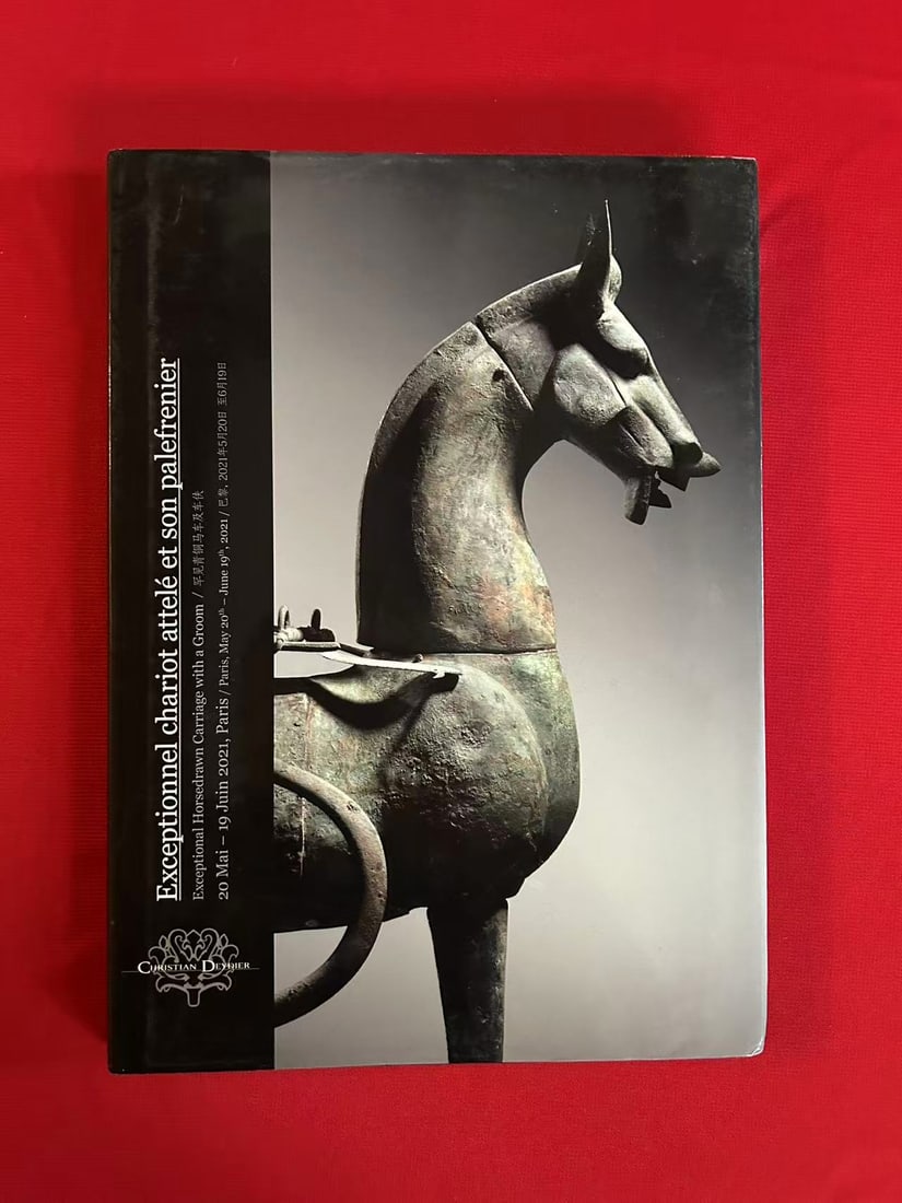 Famous Dealer Christian Deydier 2021 Exceptional Horsedrawn Carriage with a Groom: Famous Dealer Christian Deydier 2021 Exceptional Horsedrawn Carriage with a Groom , hard cover and good condition!