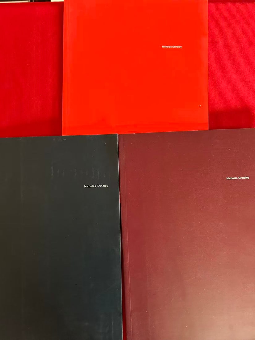 3 Volumes Famous Dealer Nicholas Grindley Chinese Art Exhibition: 3 Volumes Famous Dealer Nicholas Grindley Chinese Art Exhibition , good condition!