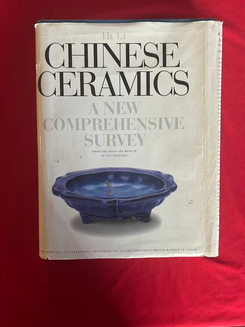 Chinese Ceramics A New Comprehensive Survey by He Li ( very heavy ): Chinese Ceramics A New Comprehensive Survey by He Li ( very heavy ), published in 1996 , hard cover and good condition!