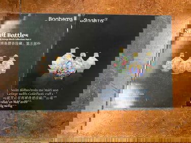 2 Volumes Bonhams Snuff Bottles : Mary and George Bloch Collection