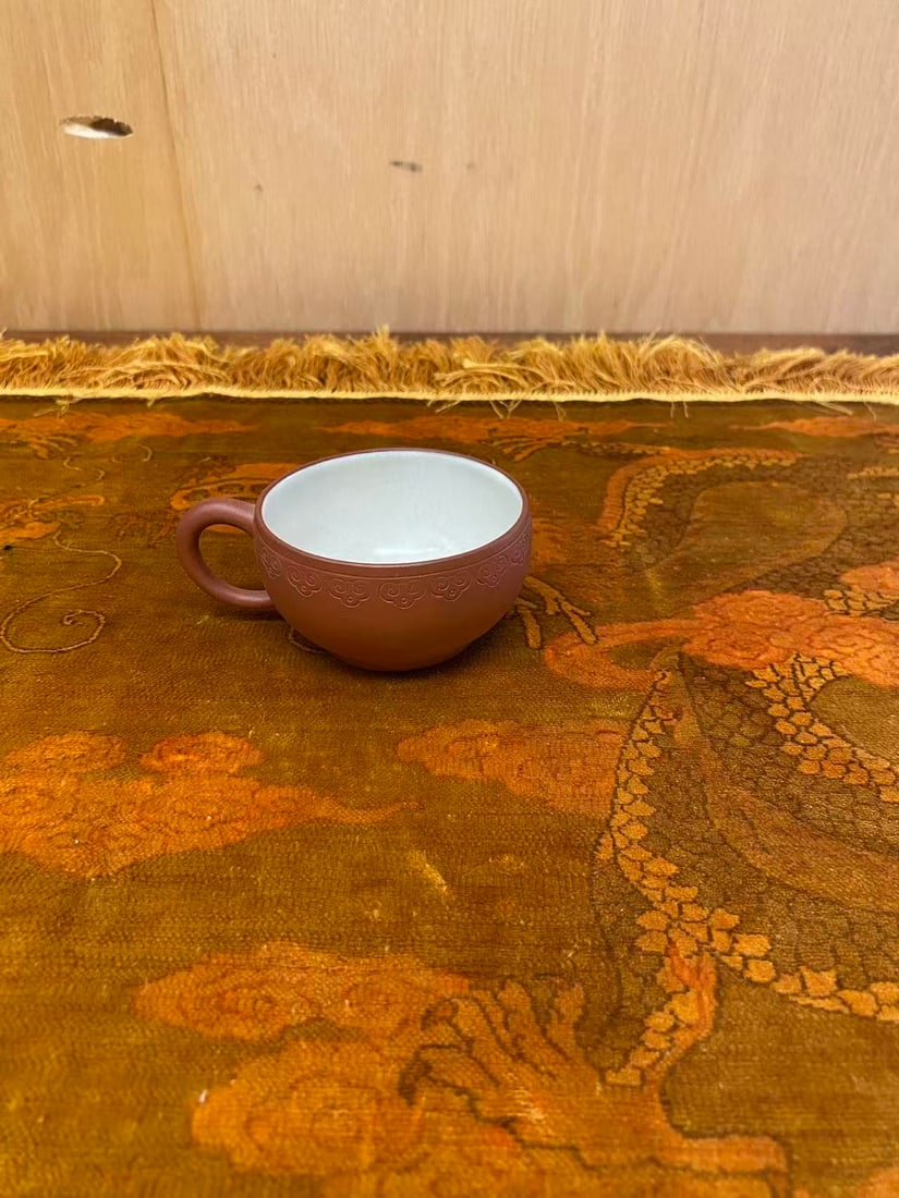 Private Collection of Chinese YIXING ZISHA , No 3: Private Collection of Chinese YIXING ZISHA , No 3, size H 1 1/2 in.