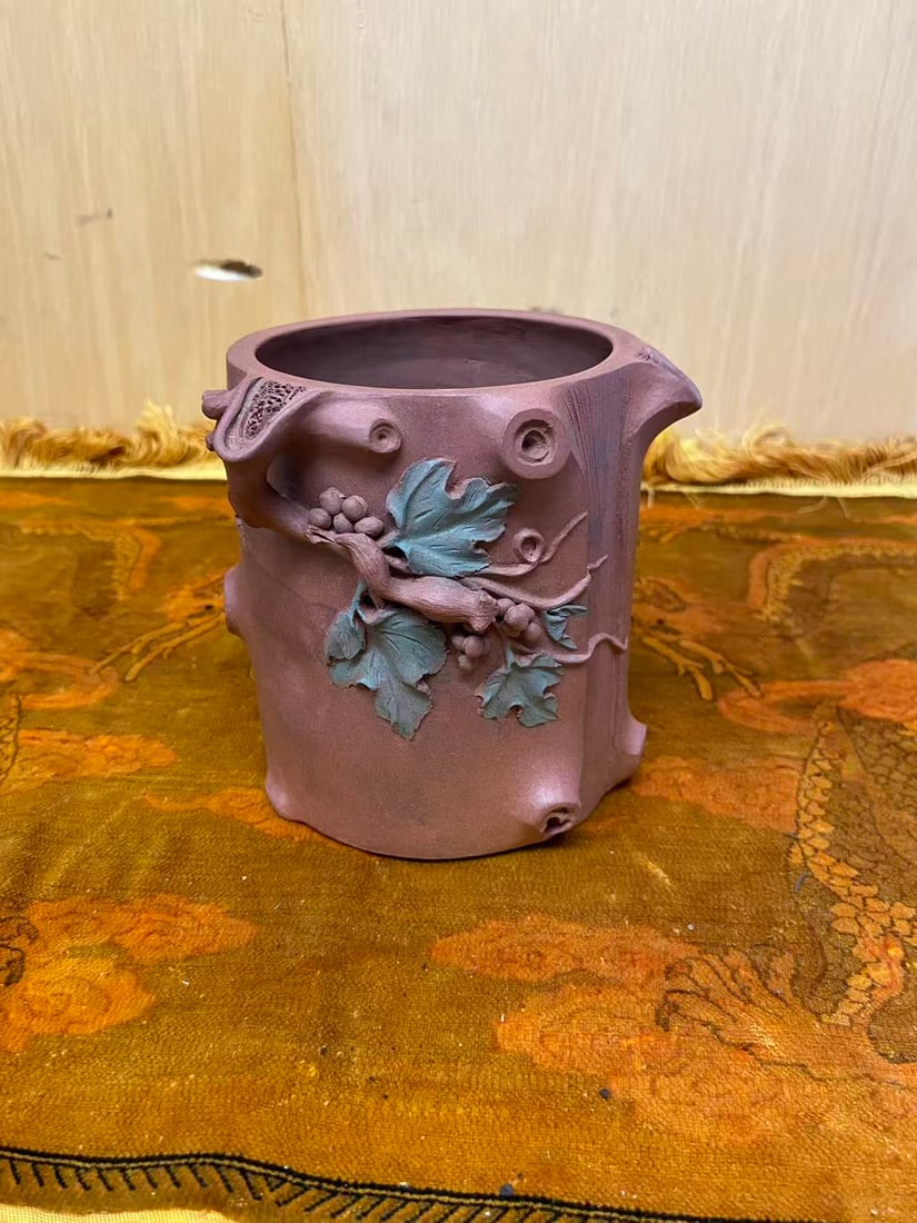 Private Collection of Chinese YIXING ZISHA , No 46 (1 of 5)