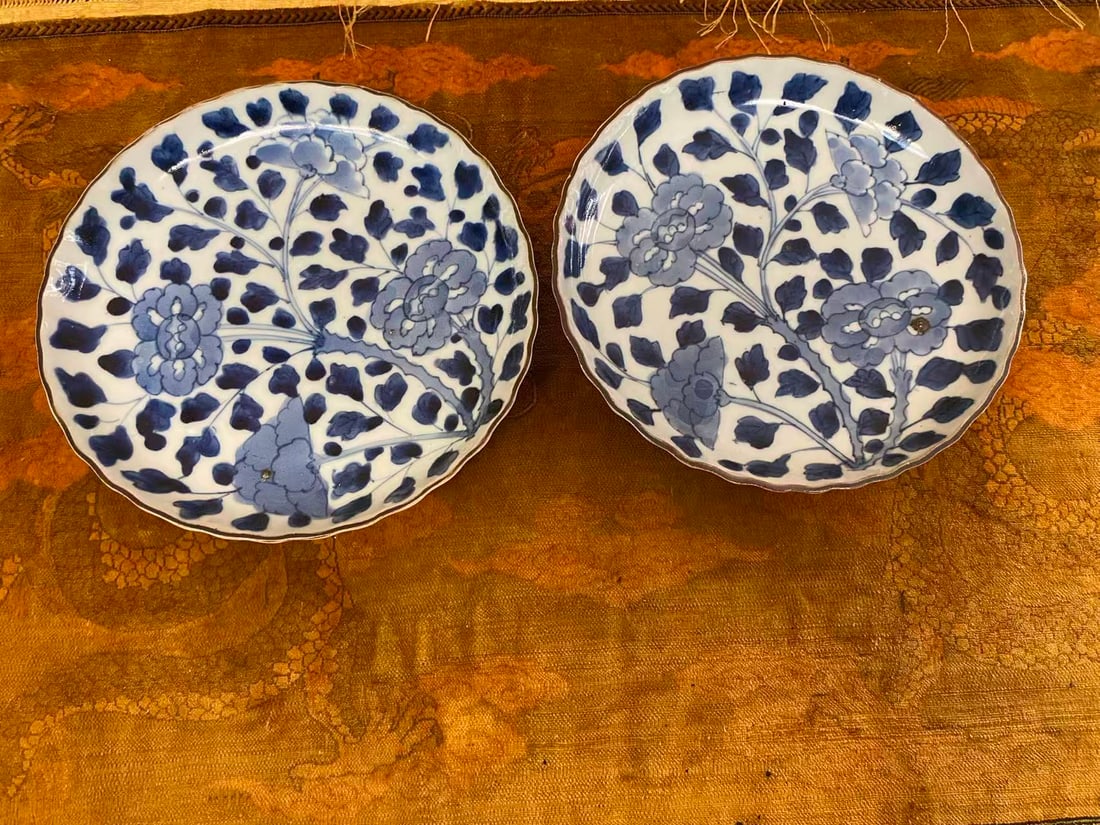 Private Collection of Chinese Ceramics, No 5: Private Collection of Chinese Ceramics, No 5 , size D 7 1/2 in.