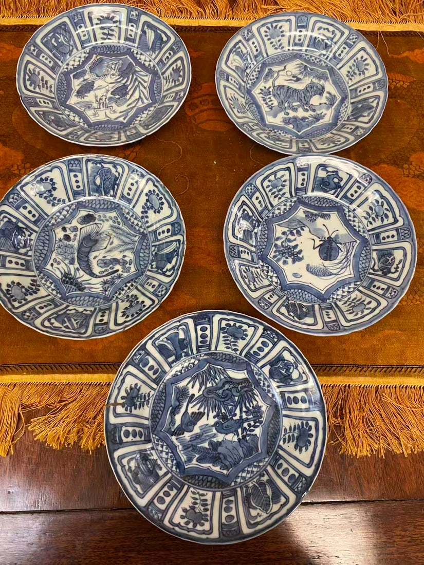 Private Collection of Chinese Ceramics, No 9 (1 of 7)