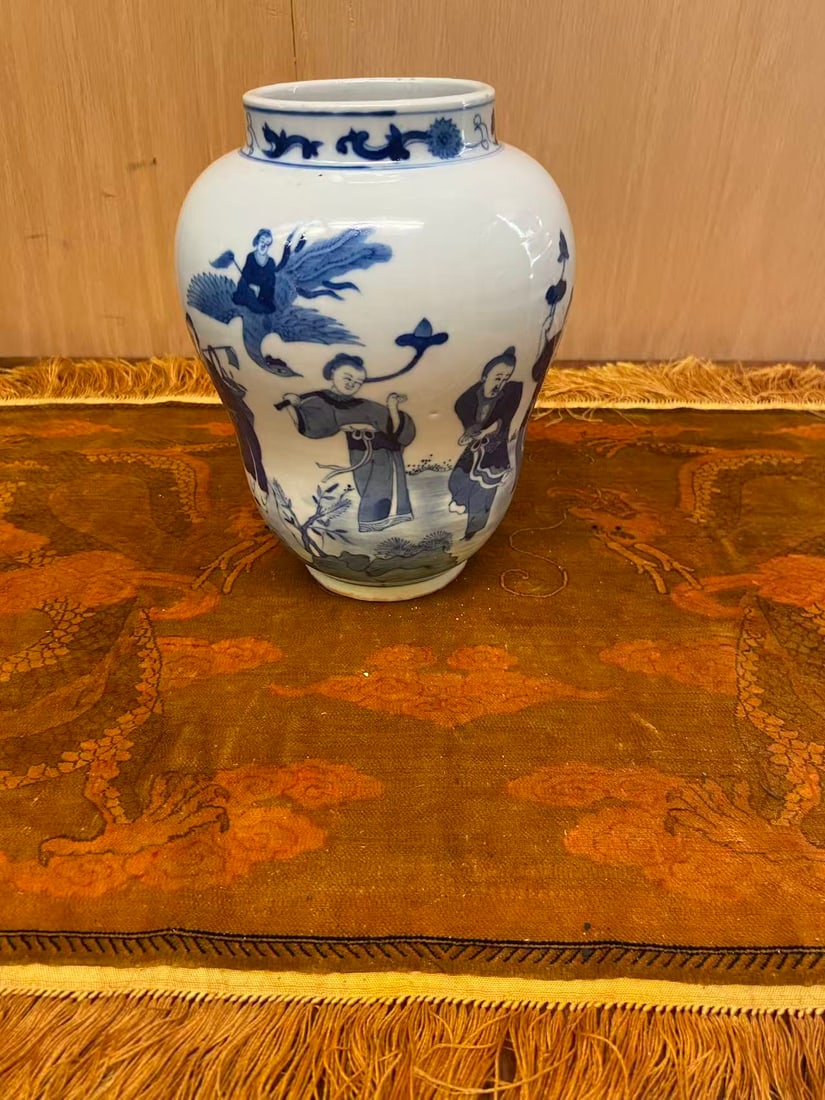 Private Collection of Chinese Ceramics, No 19: Private Collection of Chinese Ceramics, No 19, size H 7 3/4 in.