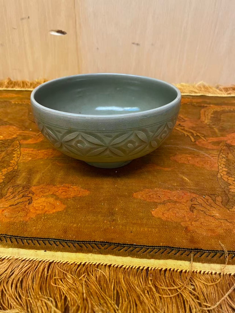 Private Collection of Chinese Ceramics, No 38 (1 of 6)