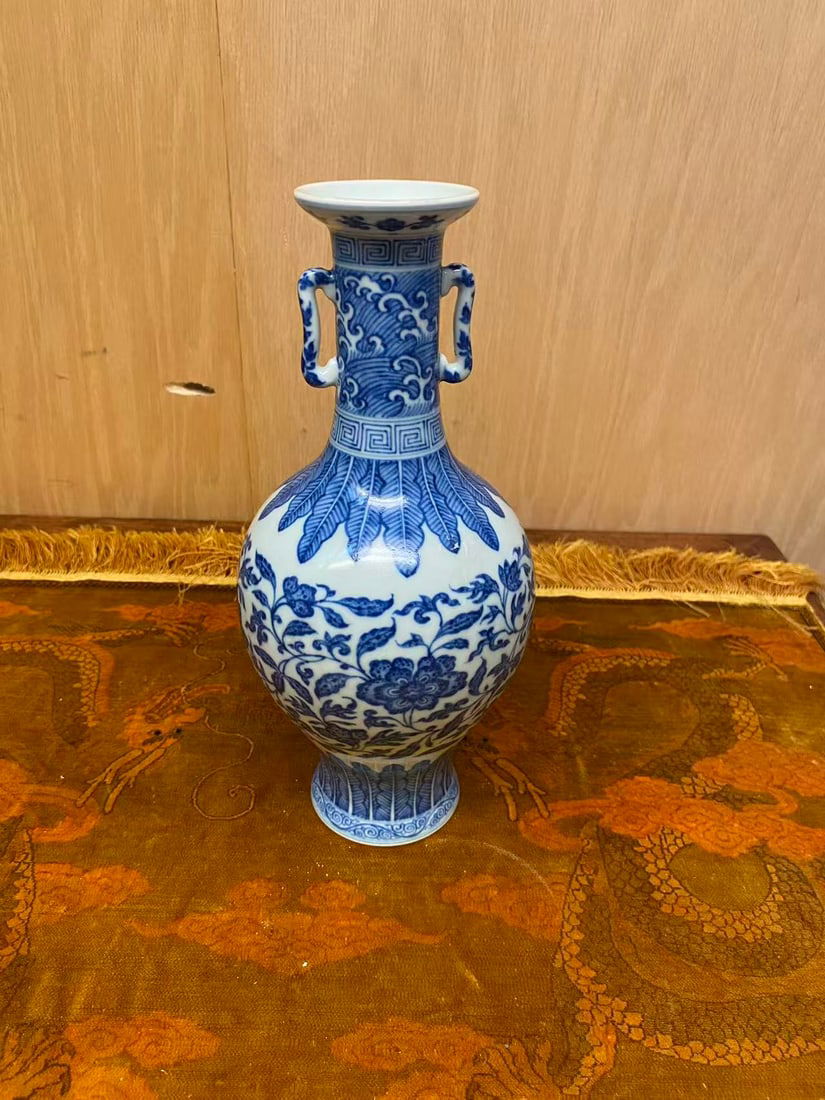 Private Collection of Chinese Ceramics, No 44 (1 of 7)