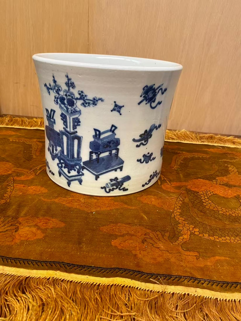 Private Collection of Chinese Ceramics, No 52 (1 of 7)