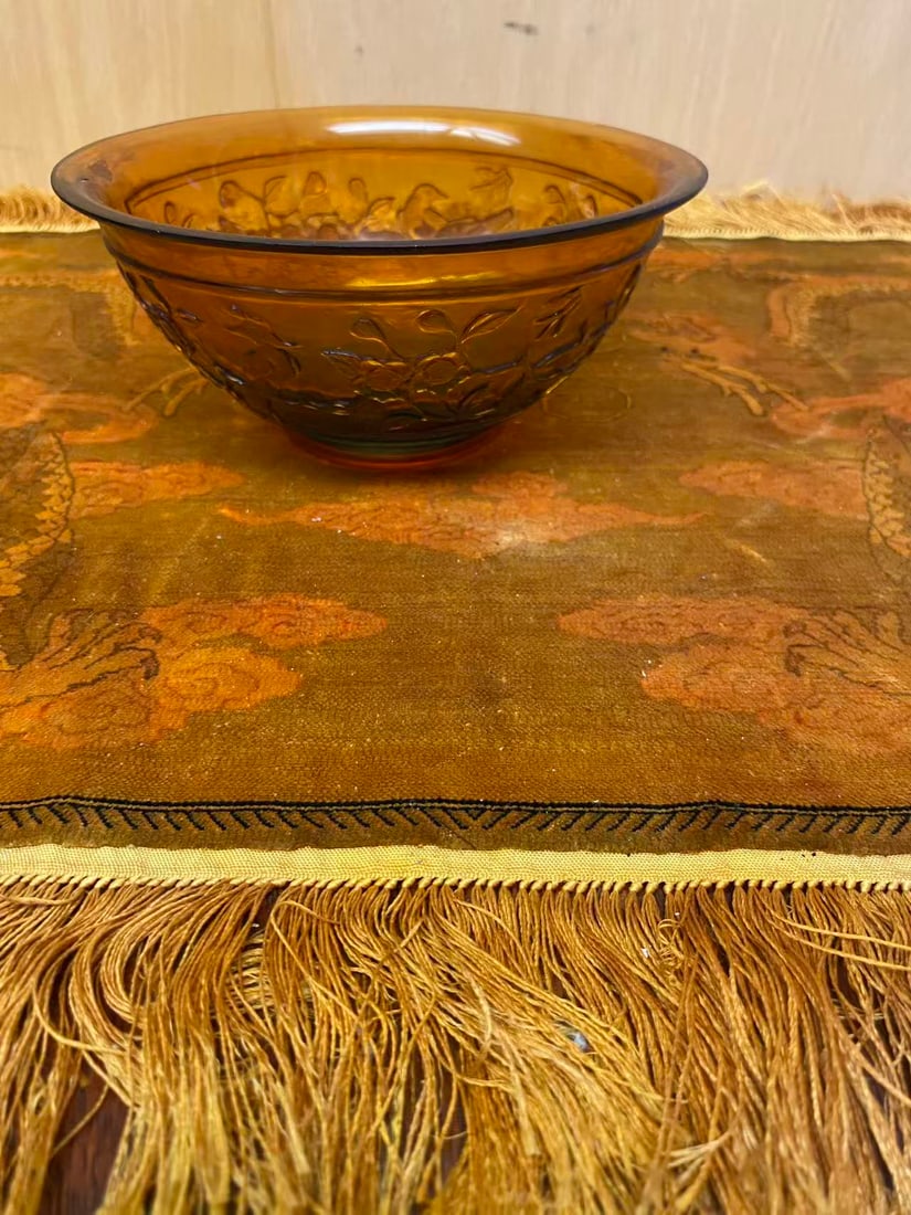 Private Collection of Chinese Decorative Art, No 15: Private Collection of Chinese Decorative Art, No 15 , size D 6 3/4 * H 3 1/2 in.