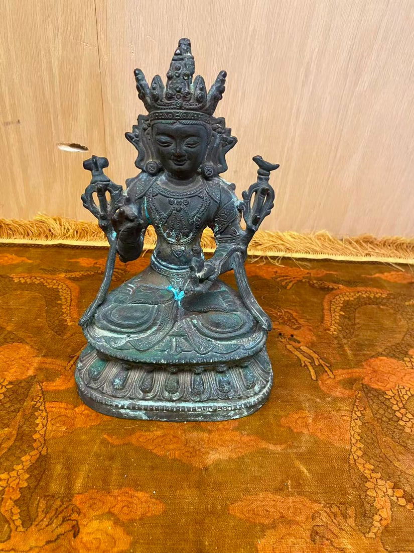 Private Collection of Chinese Decorative Art, No 25: Private Collection of Chinese Decorative Art, No 25 , size H 10 in.