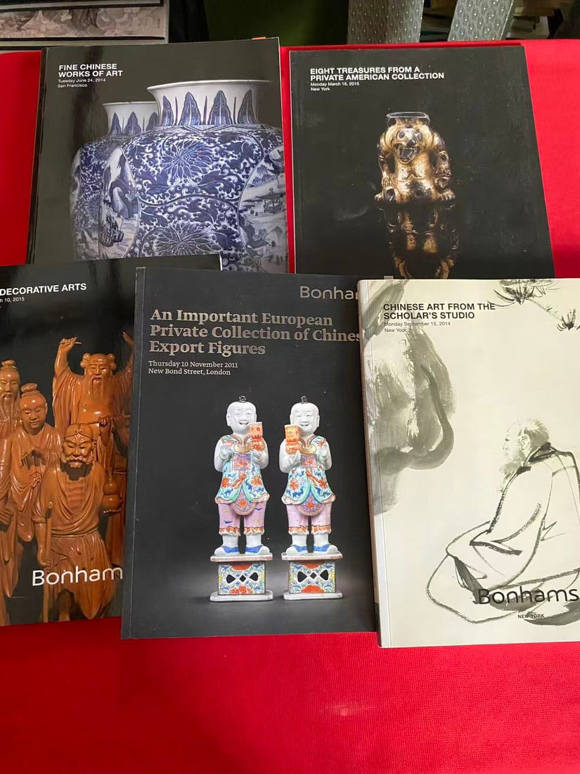 5 Volumes Bonhams Asian Art Catalogs: 5 Volumes Bonhams Asian Art Catalogs , very good condition!