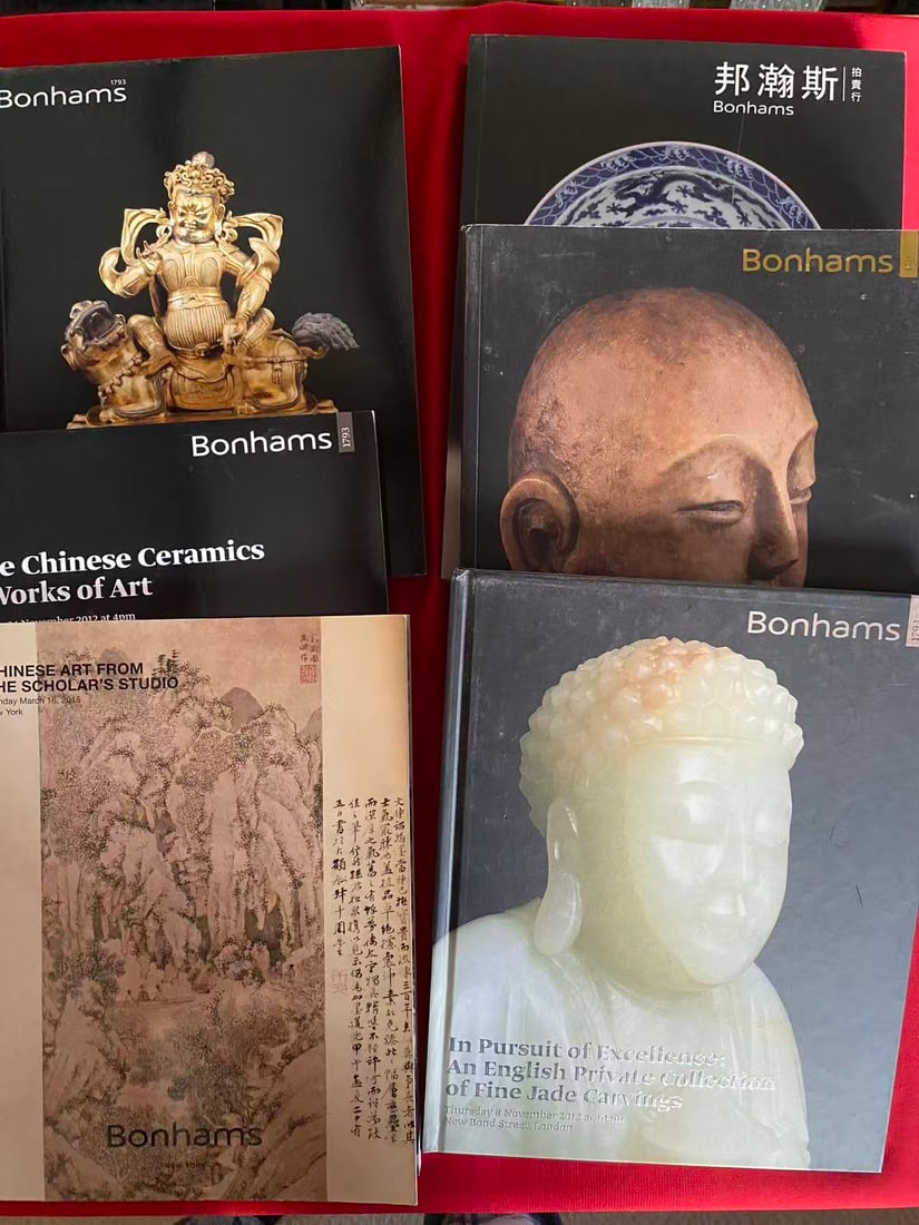 6 Volumes Bonhams Asian Art Catalogs: 6 Volumes Bonhams Asian Art Catalogs , good condition!