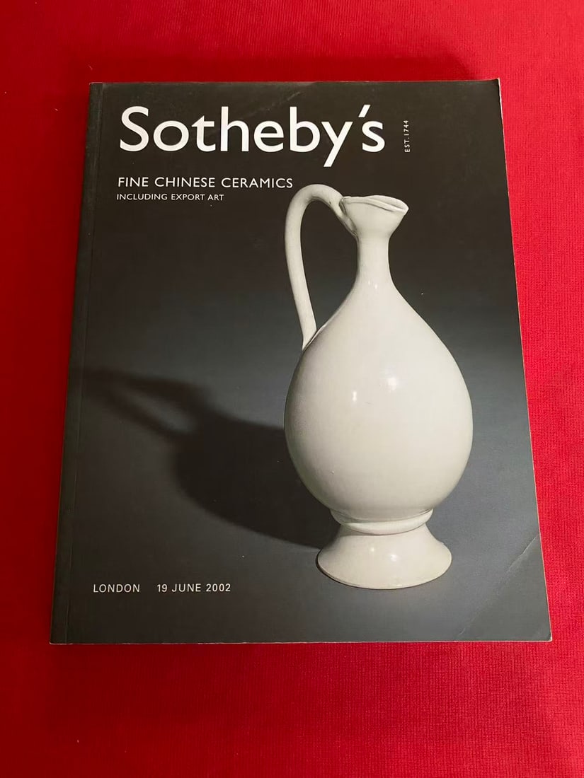 LD Sotheby's 2002 FINE CHINESE CERAMICS: LD Sotheby's 2002 FINE CHINESE CERAMICS , good condition!