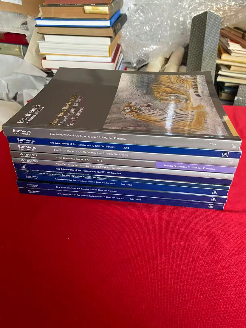 10 Volumes Bonhams & Butterfields Asian Art Catalog: 10 Volumes Bonhams & Butterfields Asian Art Catalog , good condition!