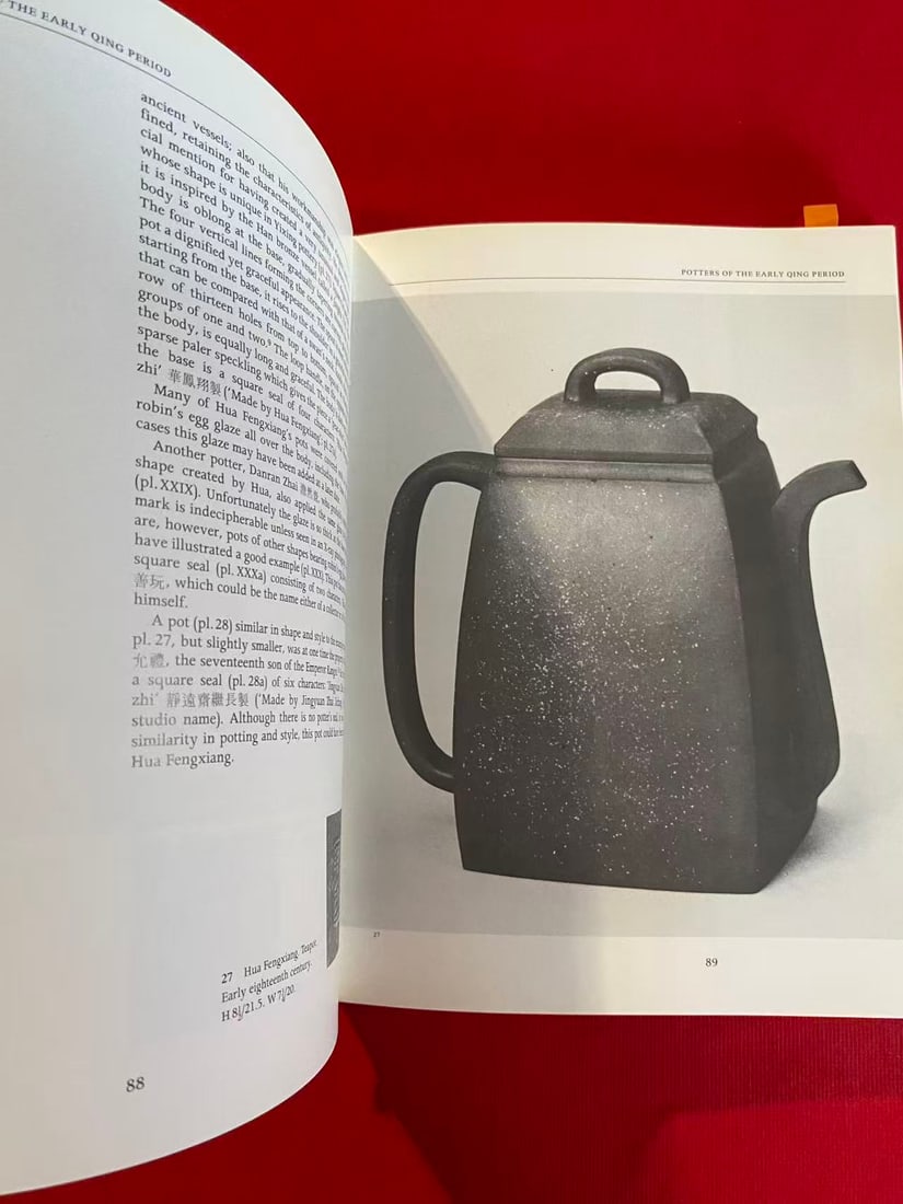 THE STONEWARES OF YIXING FROM THE MING PERIOD TO THE PRESENT DAY BY K.S.LO - 3