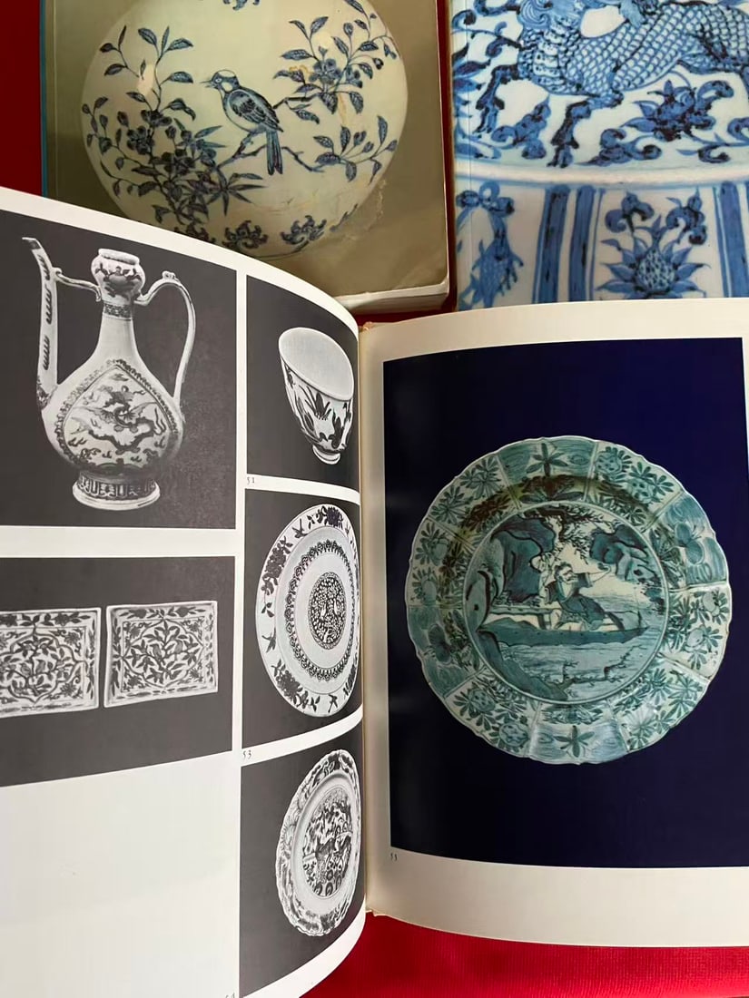 4 Books about Chinese Porcelain - 3