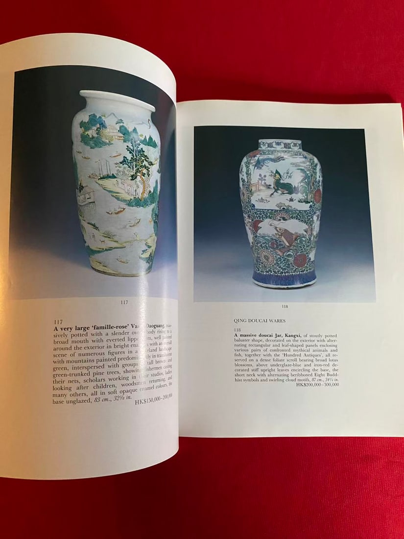 HK Sotheby's 1991 Fine Chinese Ceramics, Works of Art,Jadeite Jewellery, Jade Carvings - 2