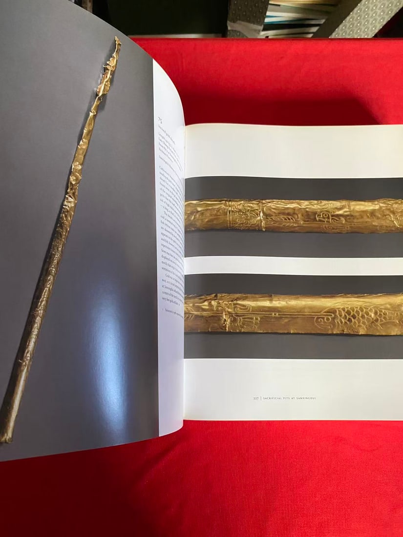 THE GOLDEN AGE OF Chinese Archaeology ( extra heavy) - 2