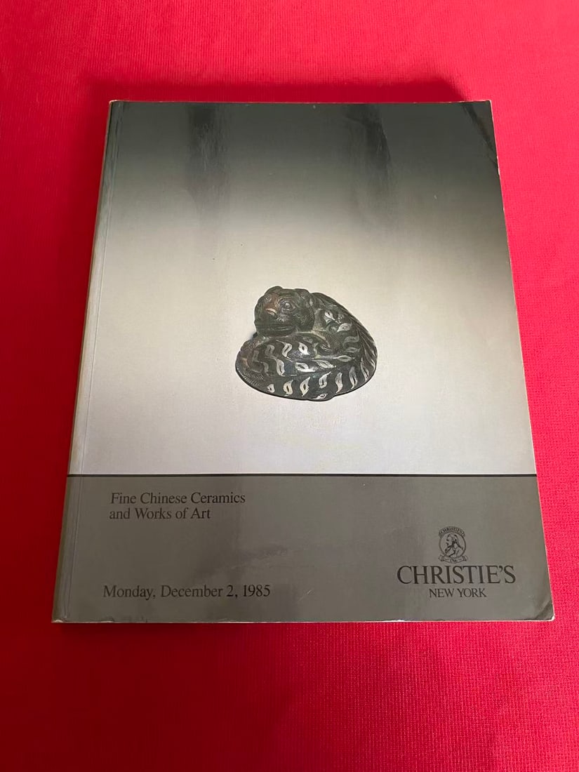 NY Christie's 1985 Fine Chinese Ceramics and Works of Art: NY Christie's 1985 Fine Chinese Ceramics and Works of Art , good condition!