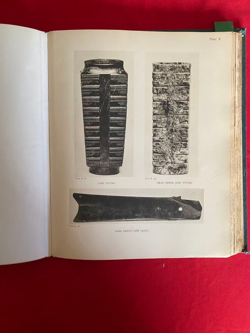 ILLUSTRATED CATALOGUE OF CHINESE ART by BURLINGTON FINE ARTS CLUB 1915 - 3