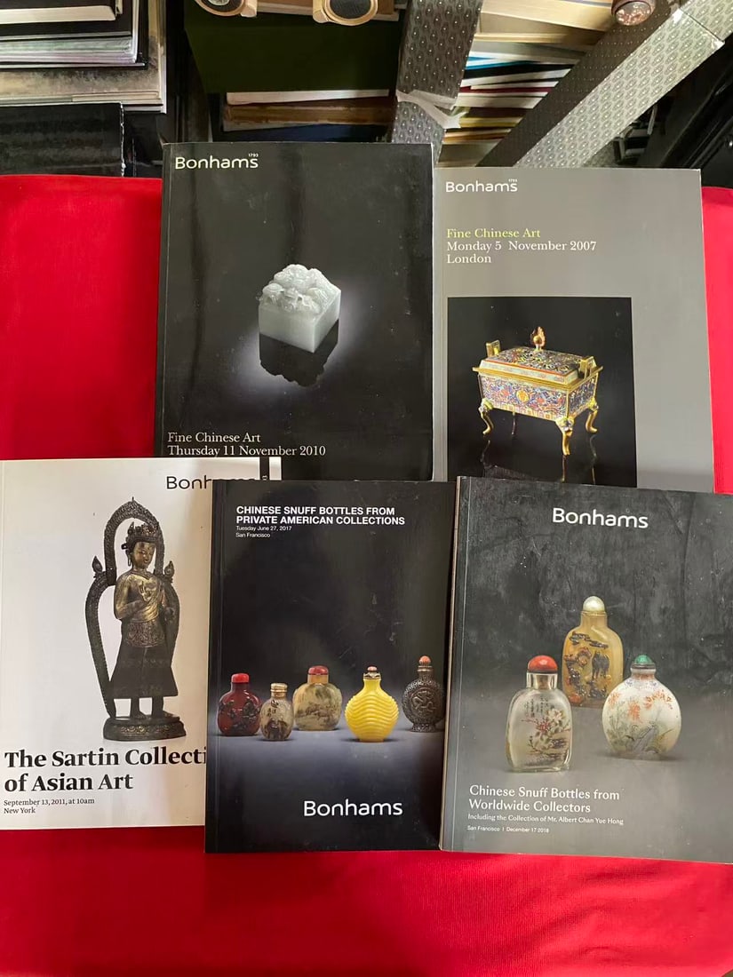 5 Volumes Bonhams Asian Art Catalog: 5 Volumes Bonhams Asian Art Catalog , good condition!