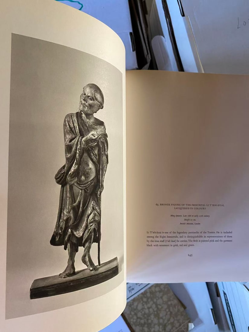 3 Extra Large and Heavy books about Chinese Art - 2