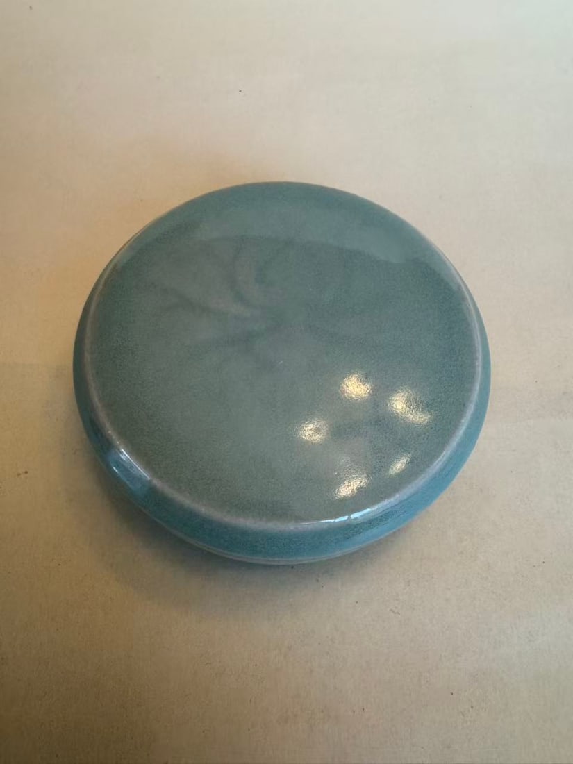 A Possibly Song Dynasty Longquan Powder-Blue Celadon Covered Box (1 of 5)