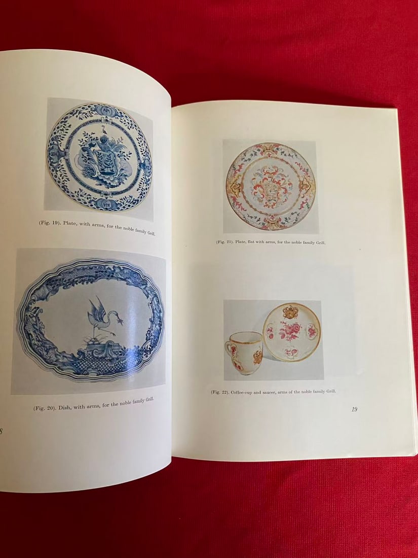 CHINESE PORCELAIN IMPORTED B YTHE SWEDISH EAST INDIA COMPANY - 3