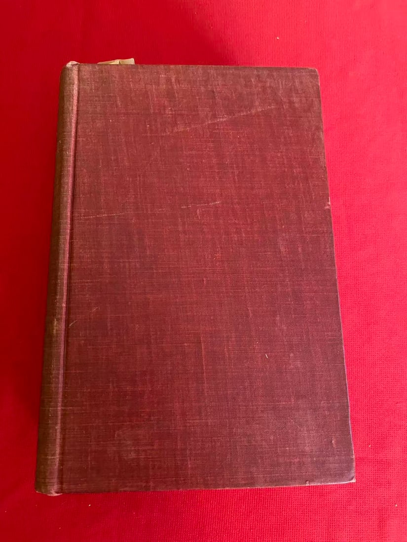 ORIENTAL CERAMIC ART COLLECTION OF W.T. WALTERS( very heavy): ORIENTAL CERAMIC ART COLLECTION OF W.T. WALTERS( very heavy) , published in 1899 New York, hard cover and good condition!