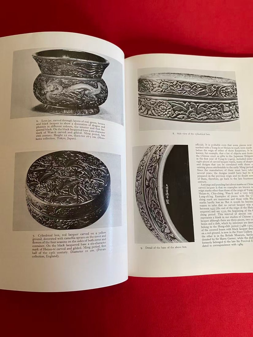 2 Volumes Oriental Ceramic Society of Hong Kong - 3