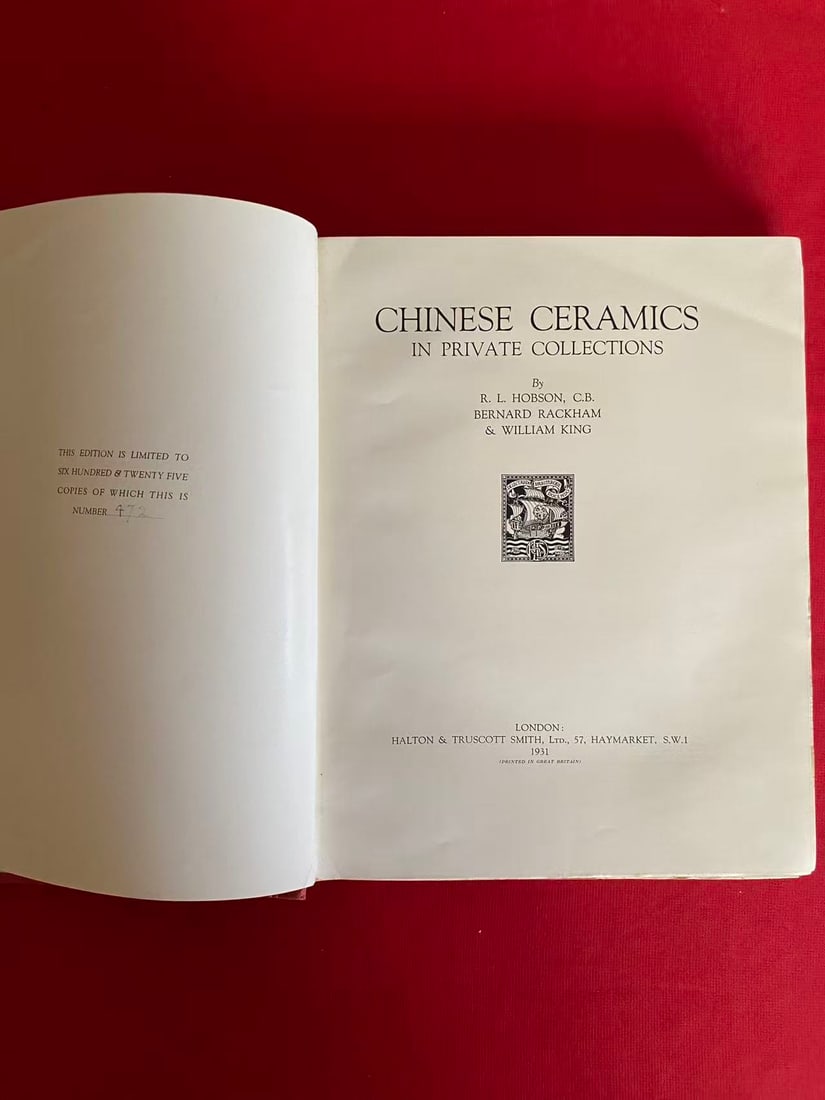 CHINESE CERAMICS IN PRIVATE COLLECTIONS by R.L HOBSON - 3