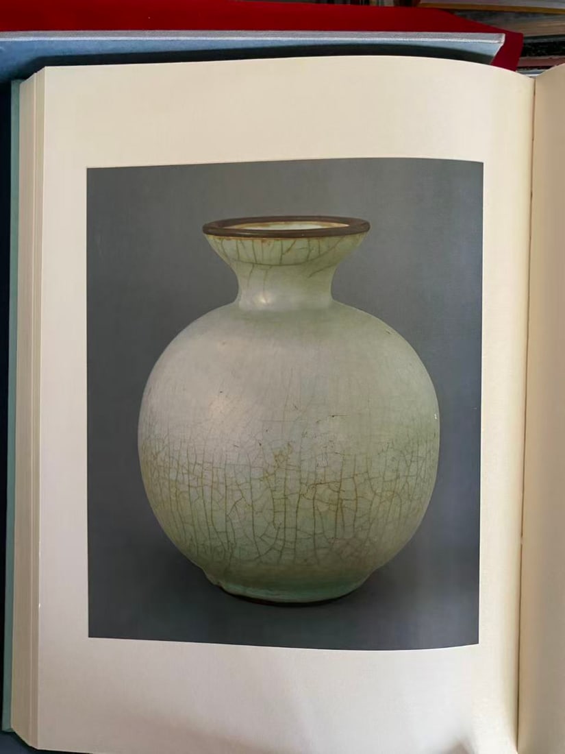A Complete set of 4 Volumes Sung Dynasty Porcelain in the National Palace Museum - 8